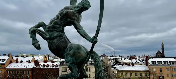 Kentaur - sculpture