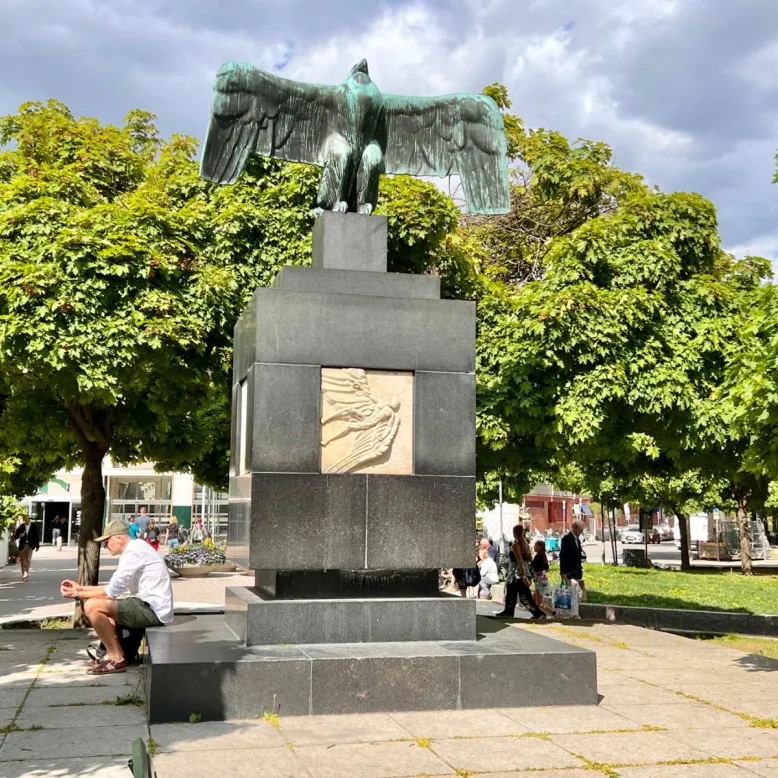 Aviator Monument