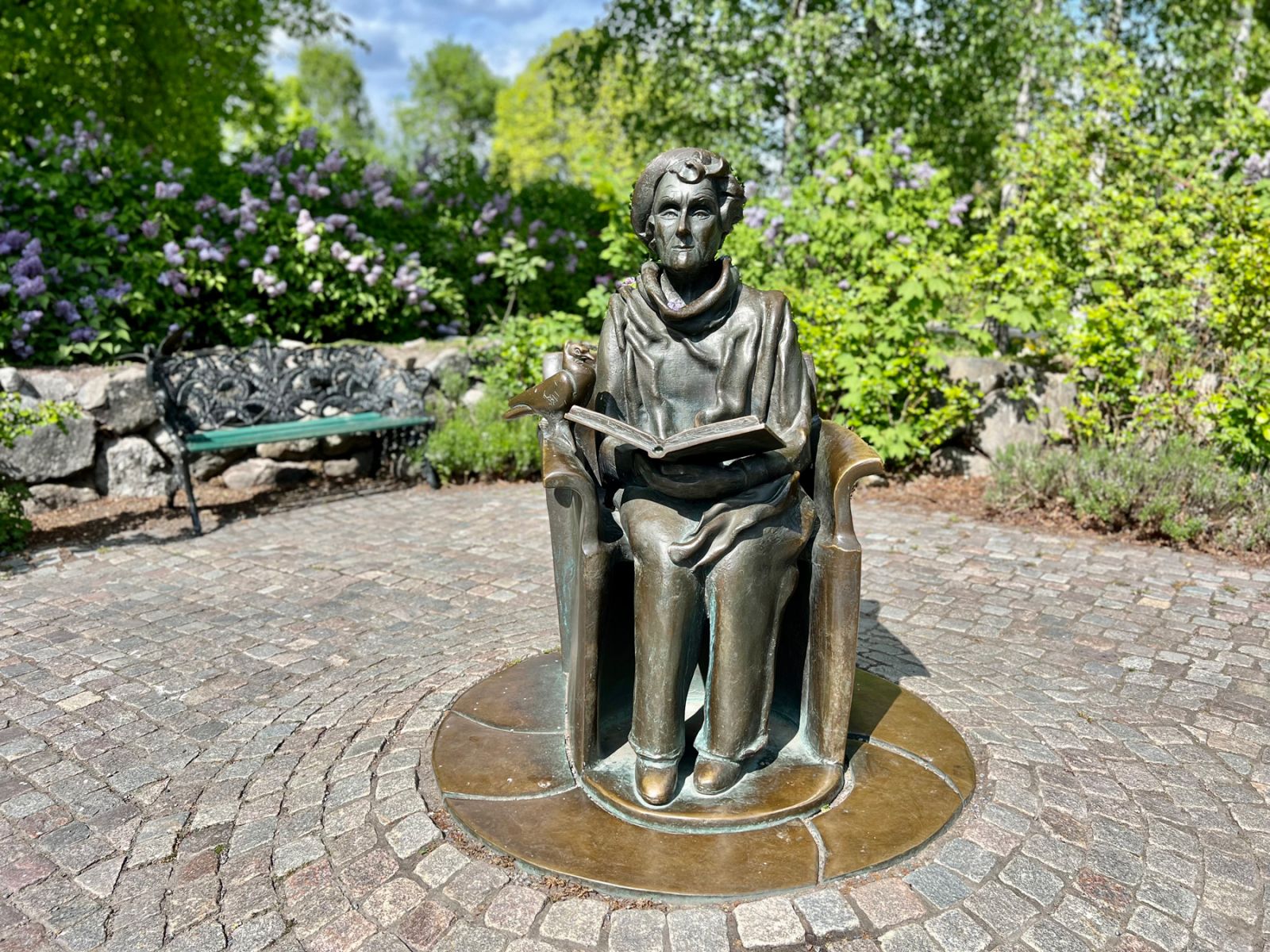 Astrid Lindgren Statue