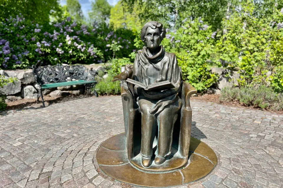 Astrid Lindgren Statue
