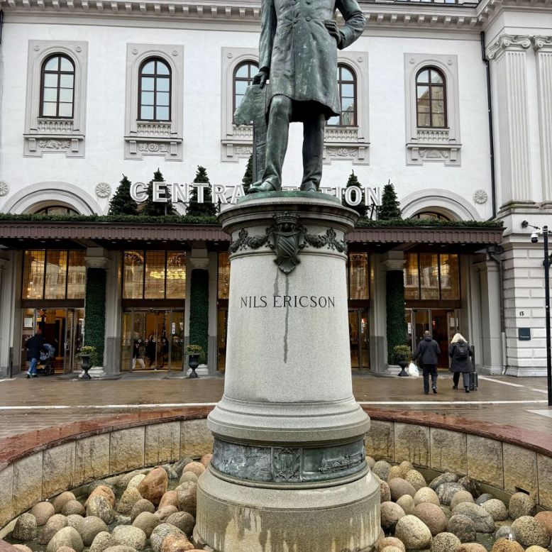 Statue of Nils Ericson