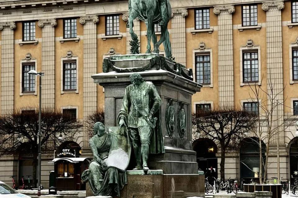 Gustavus Adolphus of Sweden statue