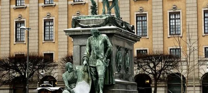 Gustavus Adolphus of Sweden statue