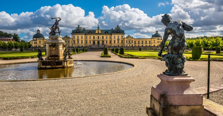 Visit Drottningholm Palace